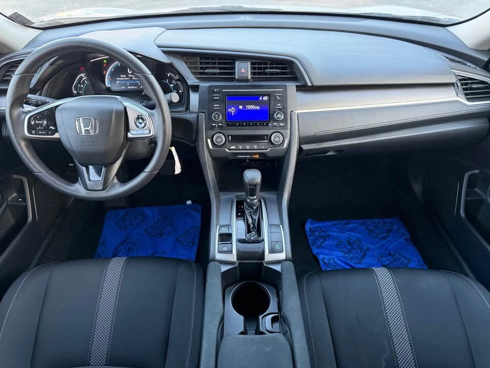 2019 Honda Civic 10th Gen - Image 11 of 20
