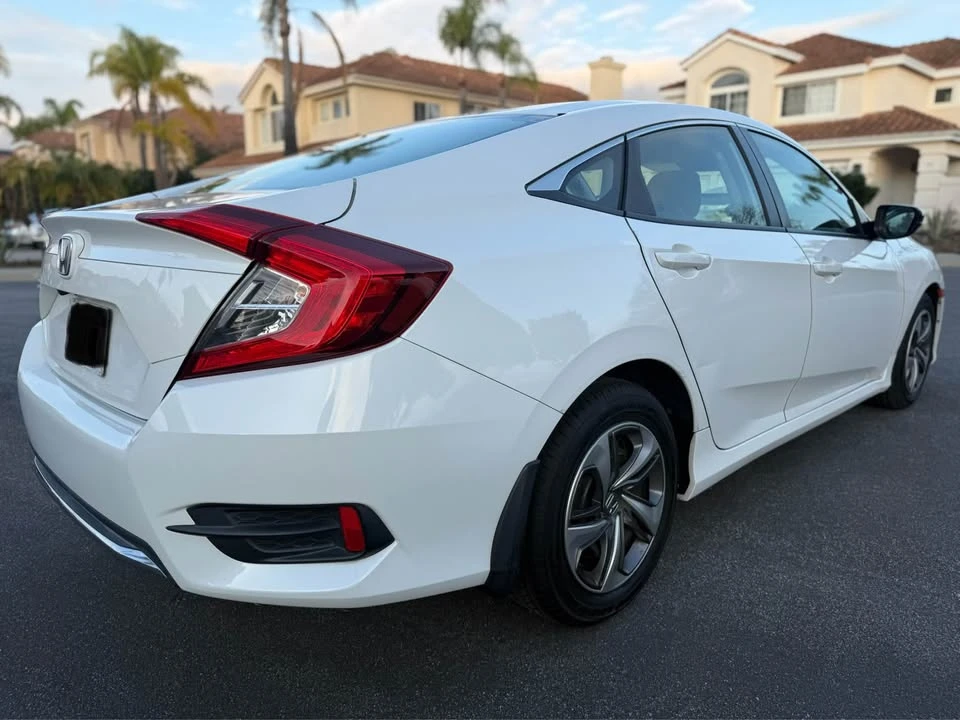 2019 Honda Civic 10th Gen - Image 5 of 20