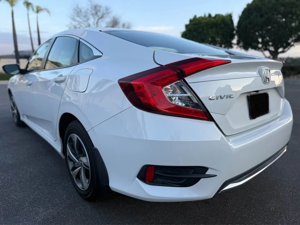 2019 Honda Civic 10th Gen - Image 7 of 20