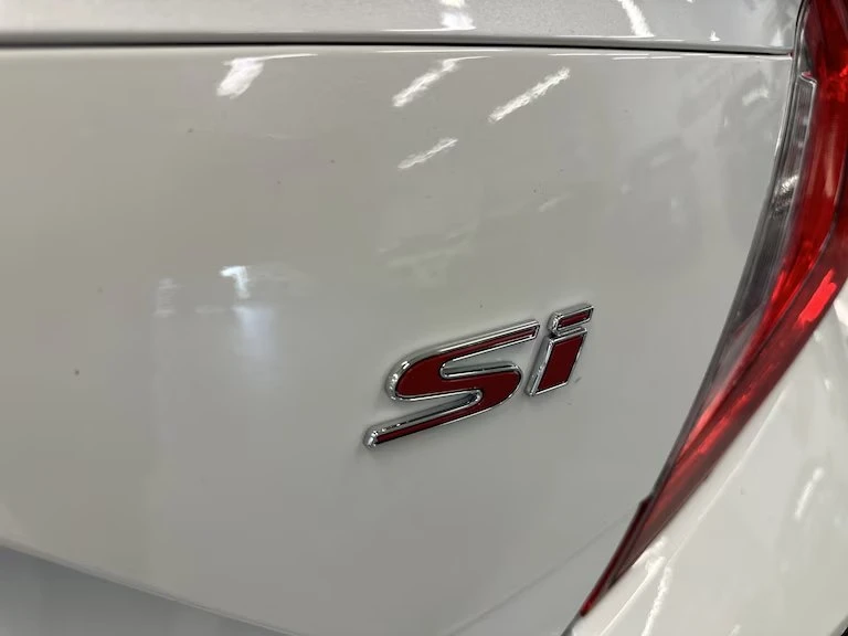 2019 Honda Civic Si 10th Gen - Image 8 of 16