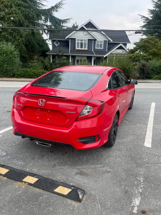 2019 Honda Civic 10th Gen - Image 7 of 13
