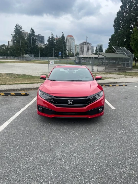 2019 Honda Civic 10th Gen - Image 2 of 13