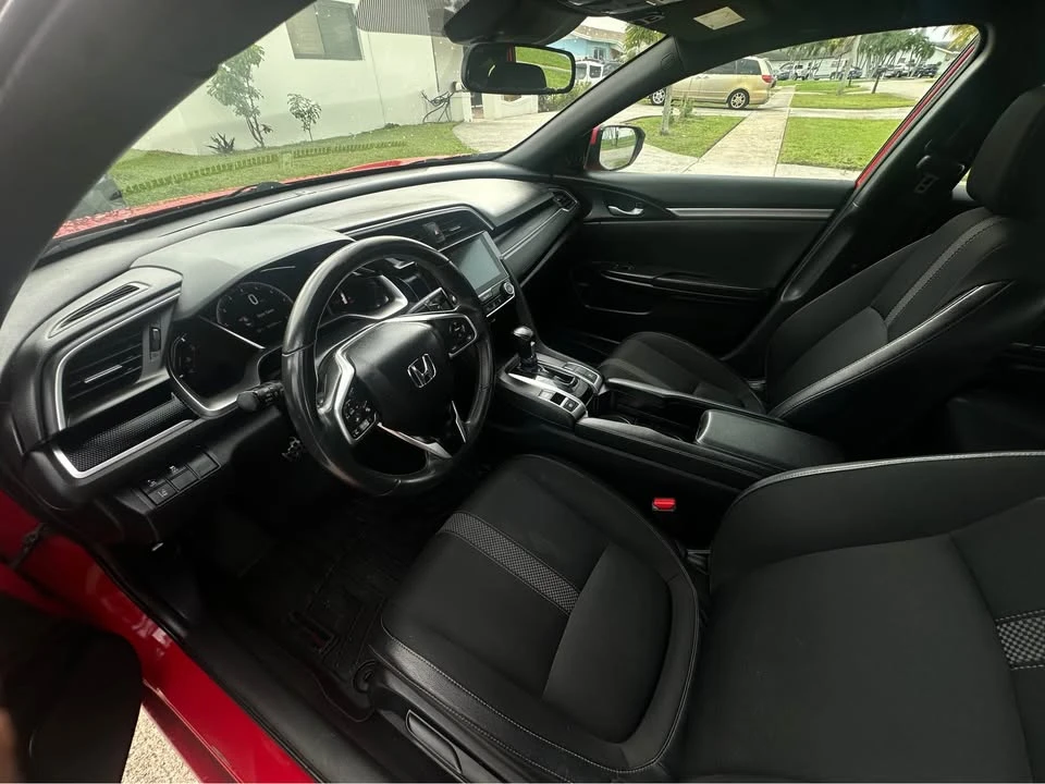 2019 Honda Civic 10th Gen - Image 7 of 9