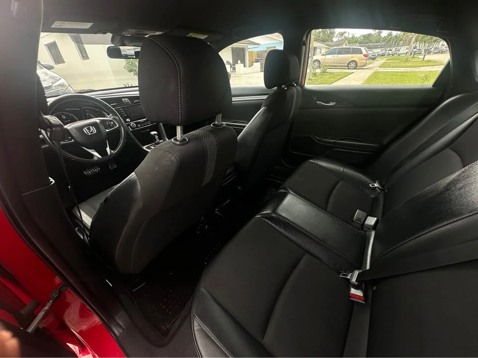 2019 Honda Civic 10th Gen - Image 8 of 9