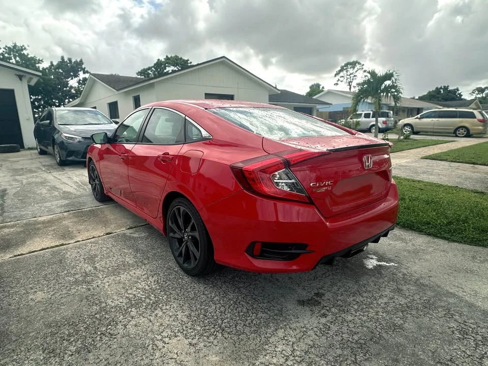 2019 Honda Civic 10th Gen - Image 4 of 9
