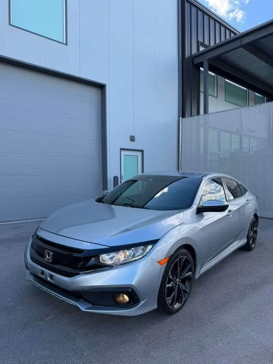 2019 Honda Civic 10th Gen - Image 17 of 17