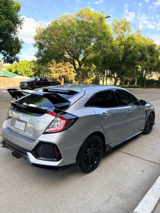 2019 Honda Civic 10th Gen - Image 3 of 6