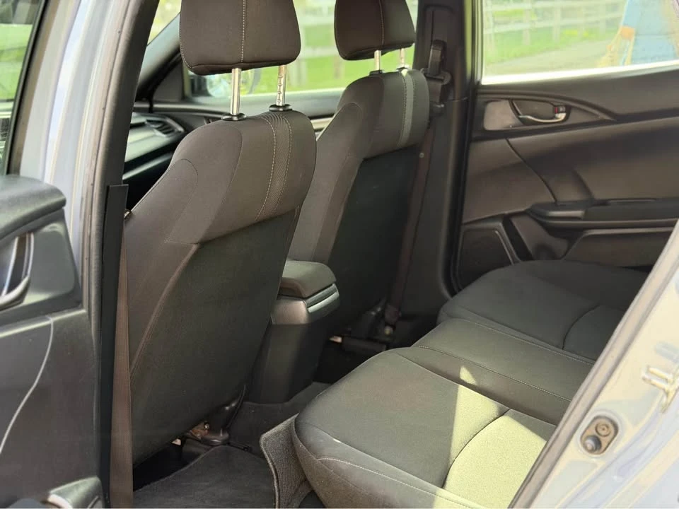 2019 Honda Civic 10th Gen - Image 12 of 19