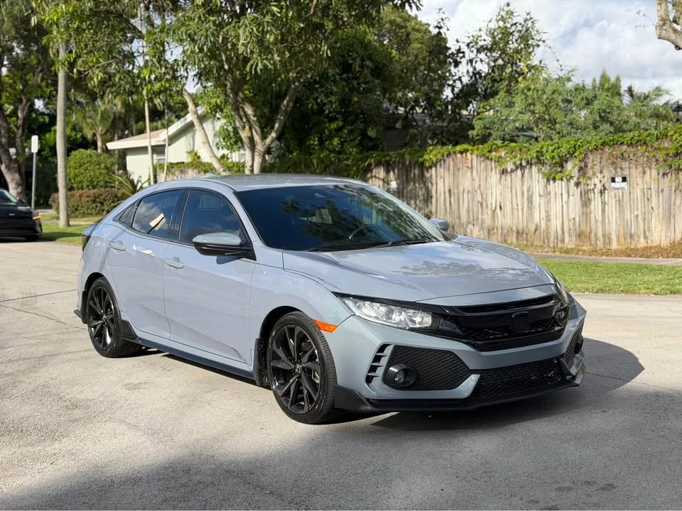 2019 Honda Civic 10th Gen - Image 3 of 19
