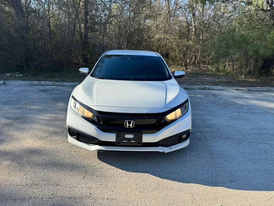 2019 Honda Civic 10th Gen - Image 3 of 13