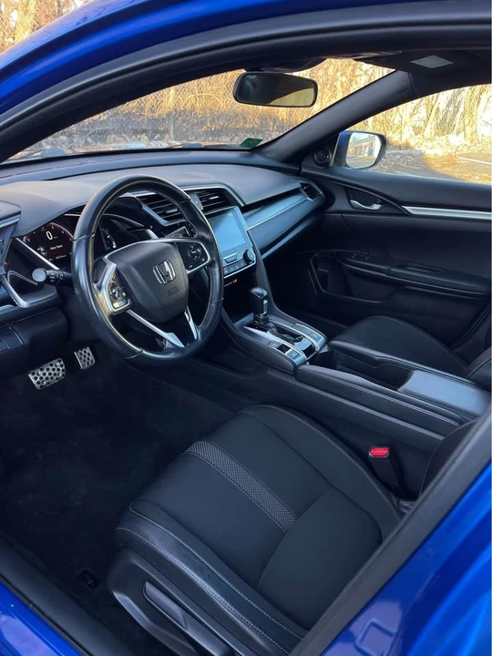 2019 Honda Civic 10th Gen - Image 16 of 16