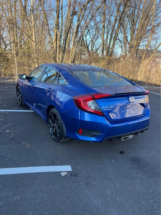 2019 Honda Civic 10th Gen - Image 4 of 16