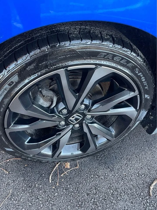 2019 Honda Civic 10th Gen - Image 14 of 16