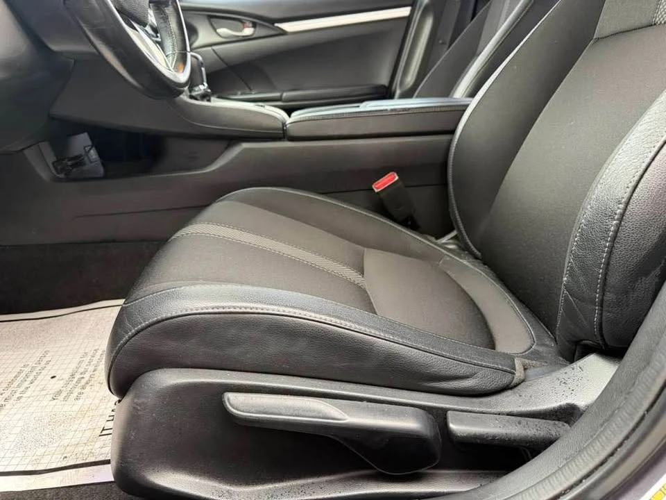 2019 Honda Civic 10th Gen - Image 11 of 19