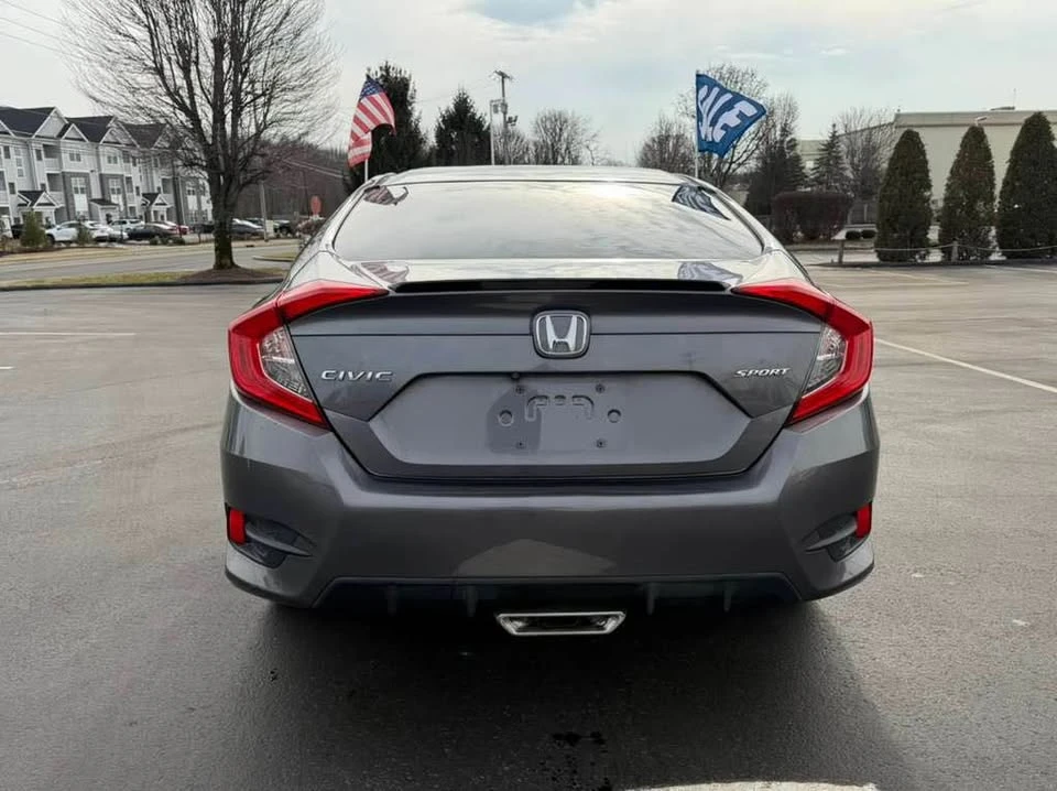 2019 Honda Civic 10th Gen - Image 5 of 19