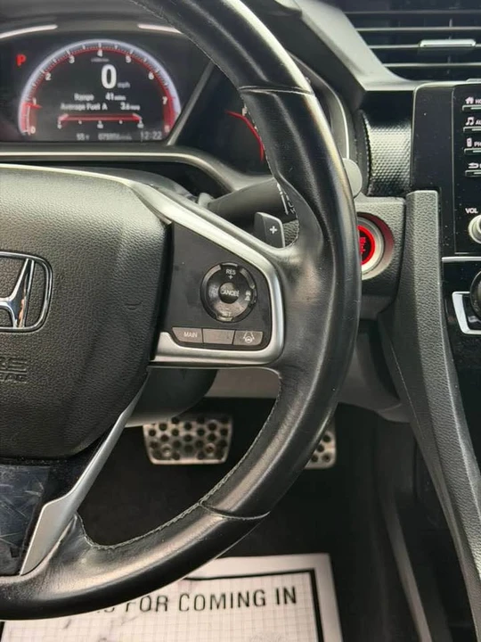 2019 Honda Civic 10th Gen - Image 8 of 19