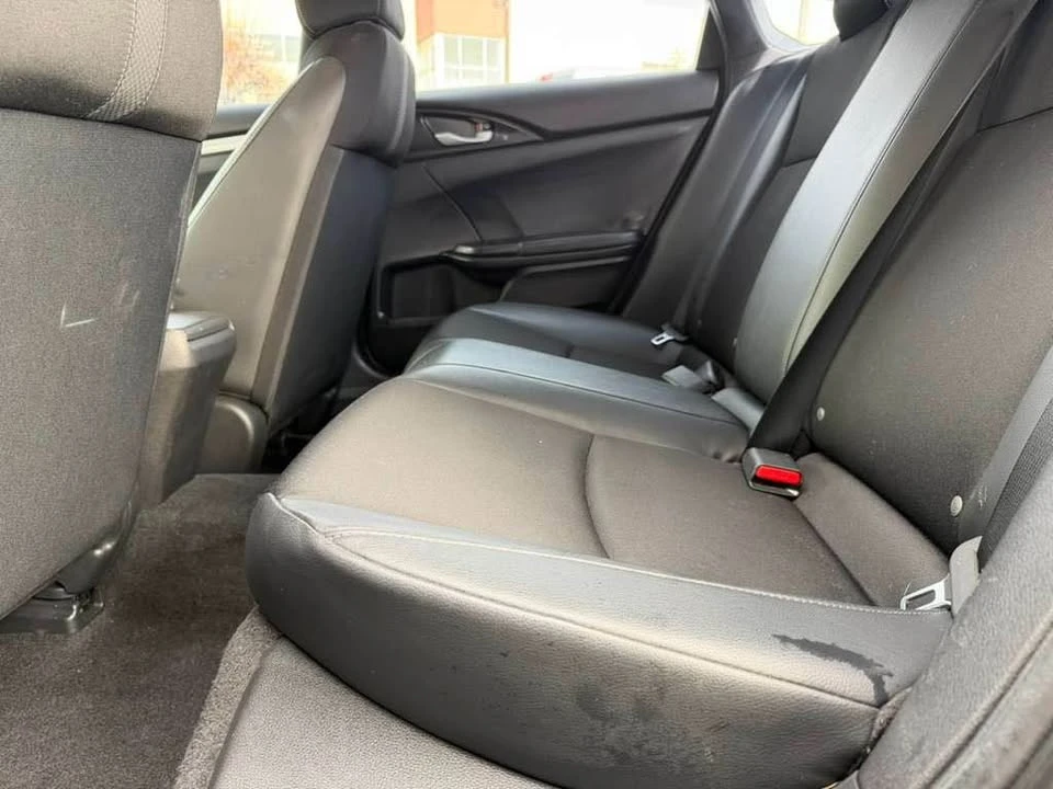 2019 Honda Civic 10th Gen - Image 12 of 19