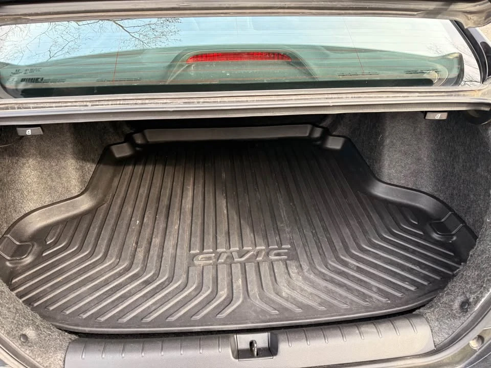 2019 Honda Civic 10th Gen - Image 7 of 13