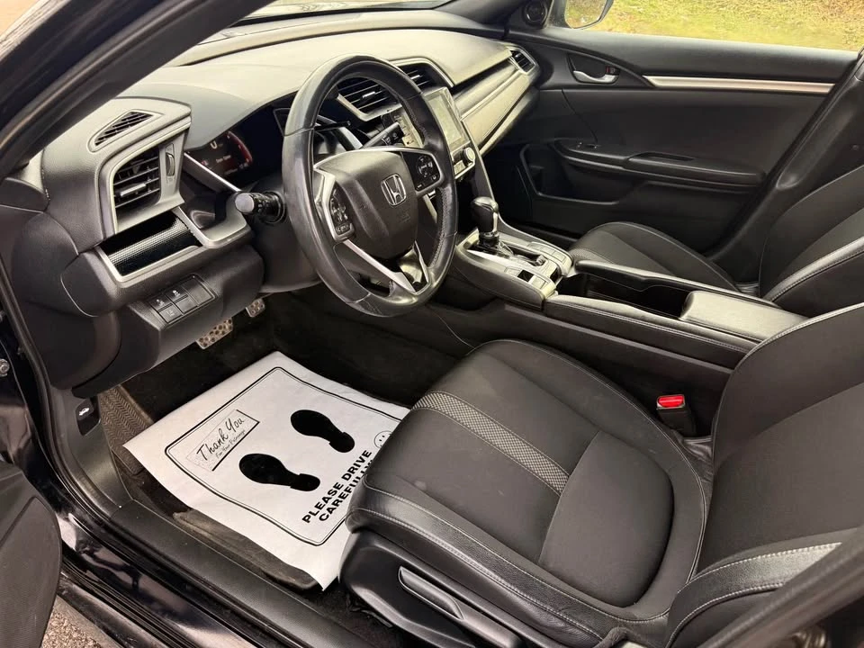 2019 Honda Civic 10th Gen - Image 11 of 13