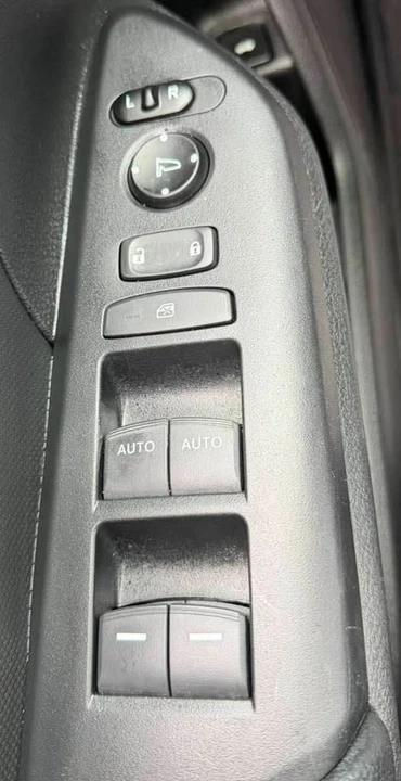 2019 Honda Civic 10th Gen - Image 16 of 19