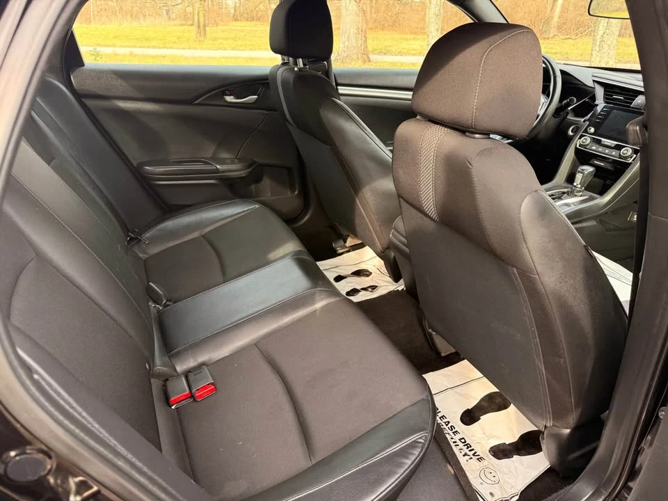 2019 Honda Civic 10th Gen - Image 9 of 13