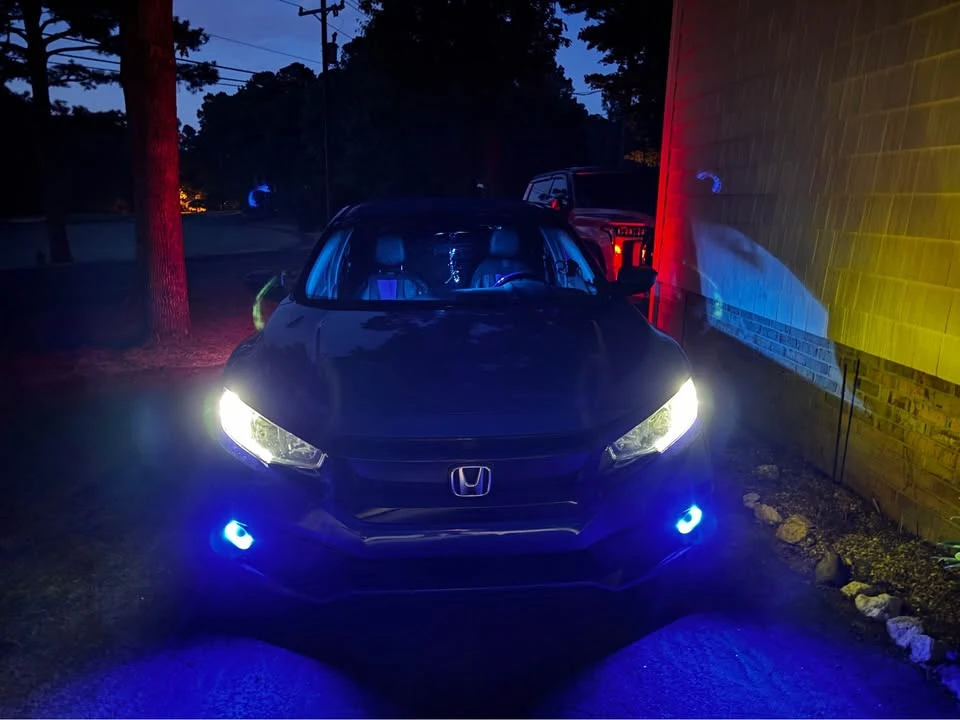 2019 Honda Civic 10th Gen - Image 3 of 8