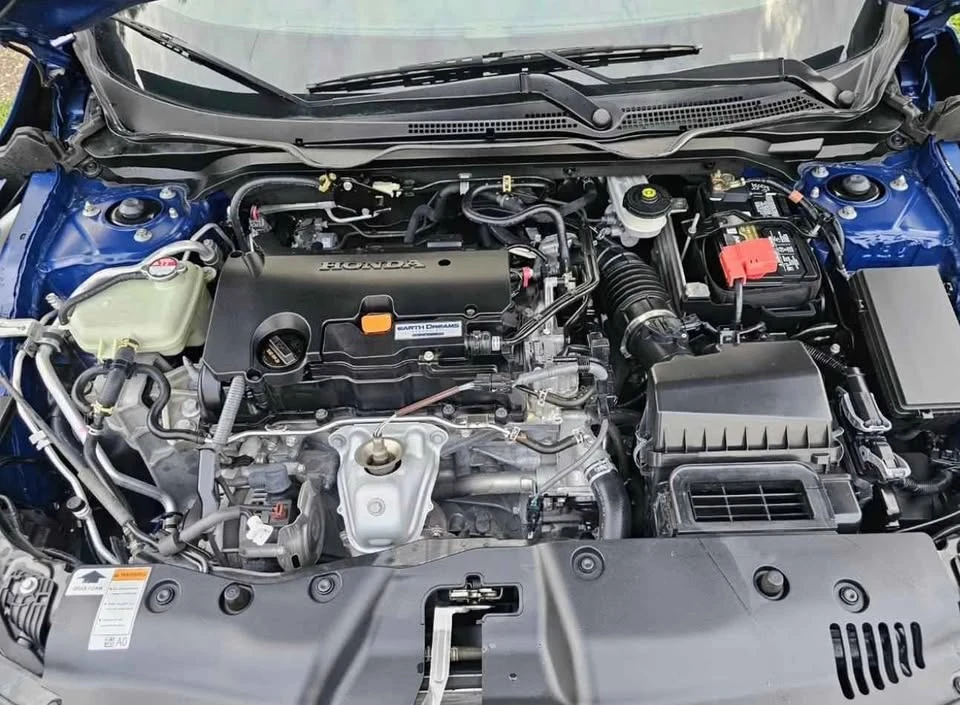 2019 Honda Civic 10th Gen - Image 9 of 9