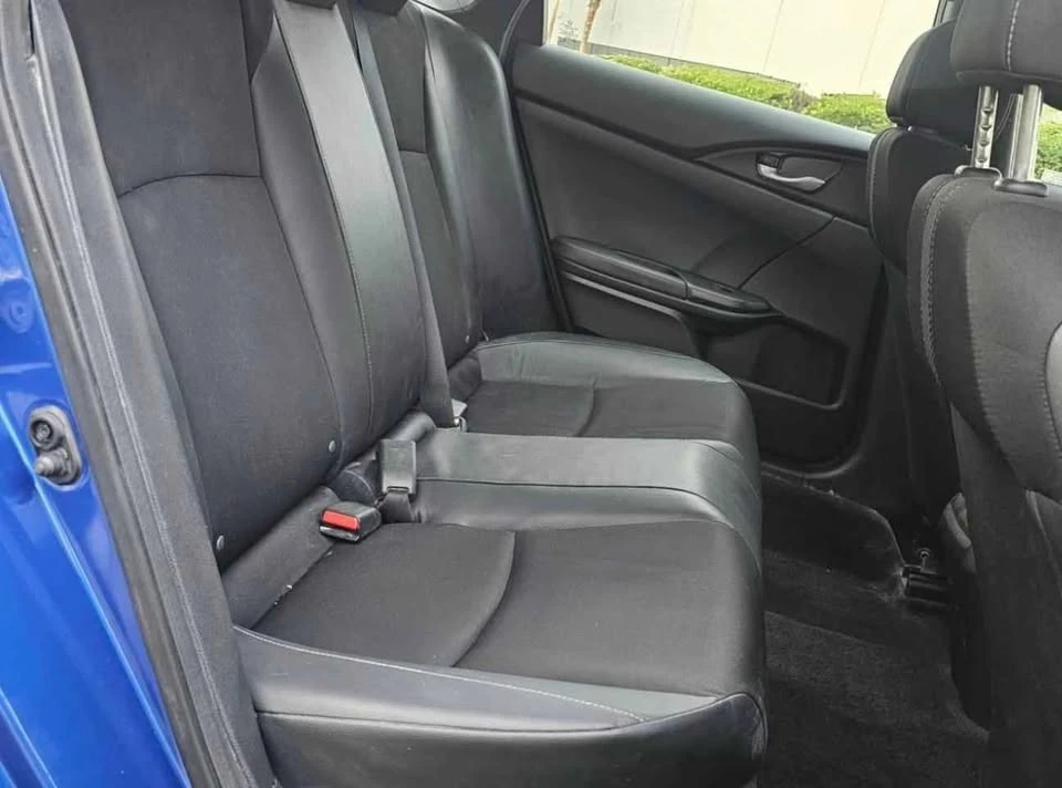 2019 Honda Civic 10th Gen - Image 6 of 9