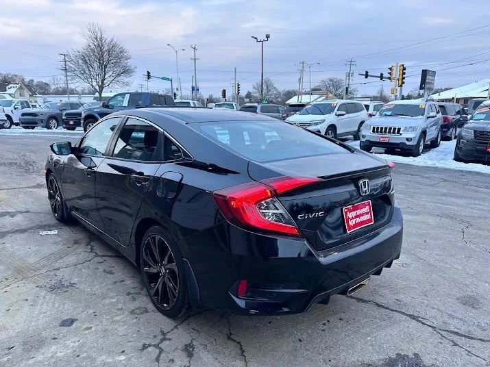 2019 Honda Civic 10th Gen - Image 8 of 20