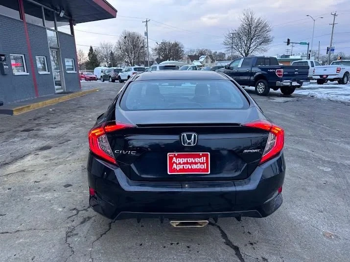 2019 Honda Civic 10th Gen - Image 9 of 20