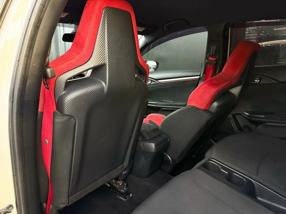2019 Honda Civic 10th Gen - Image 18 of 19