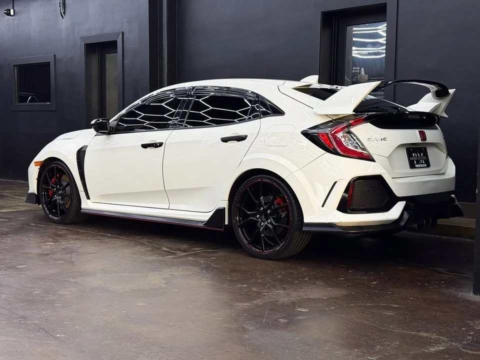 2019 Honda Civic 10th Gen - Image 6 of 19