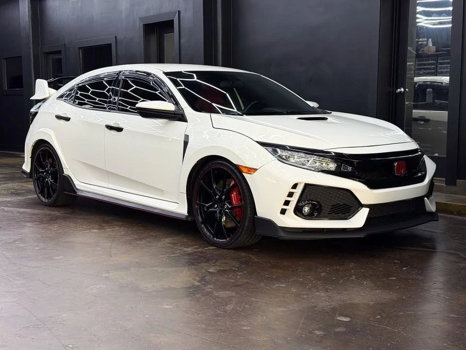2019 Honda Civic 10th Gen - Image 10 of 19