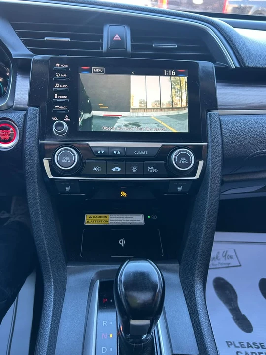 2019 Honda Civic 10th Gen - Image 12 of 20