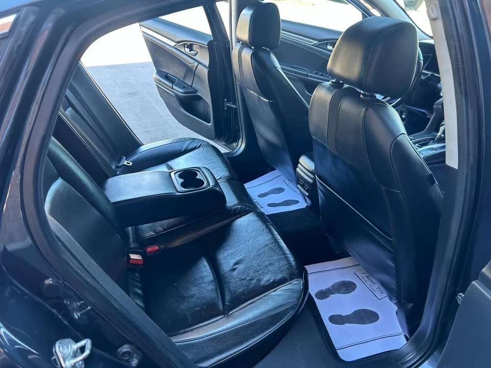 2019 Honda Civic 10th Gen - Image 16 of 20