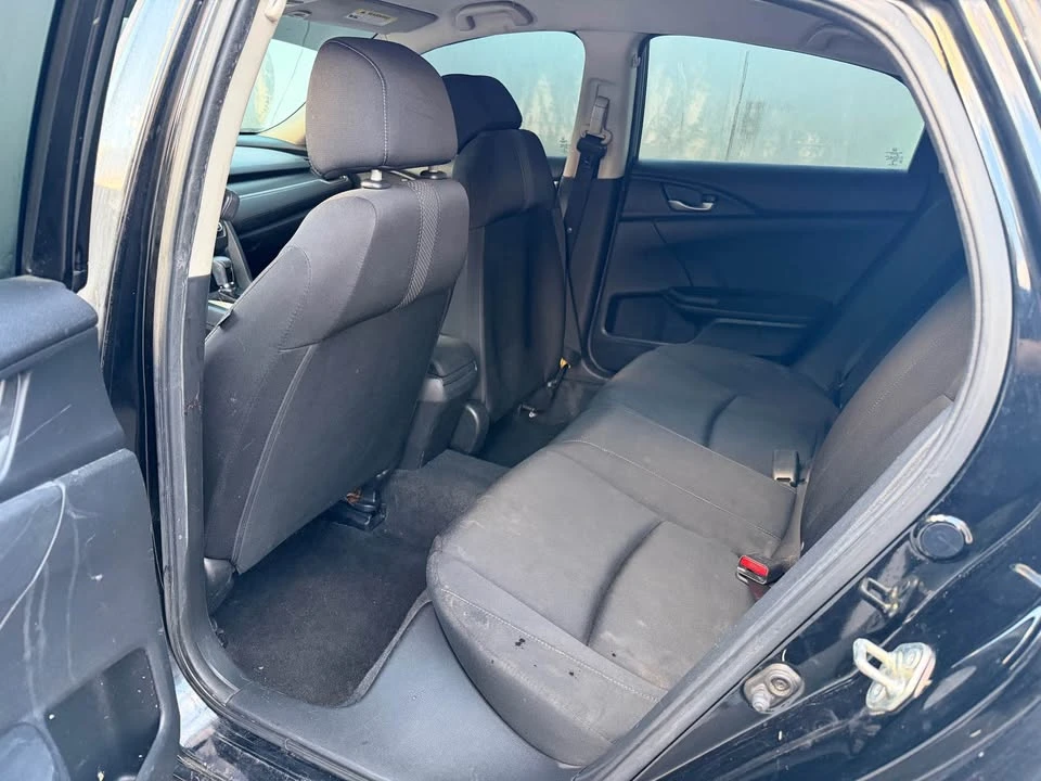 2019 Honda Civic 10th Gen - Image 11 of 13