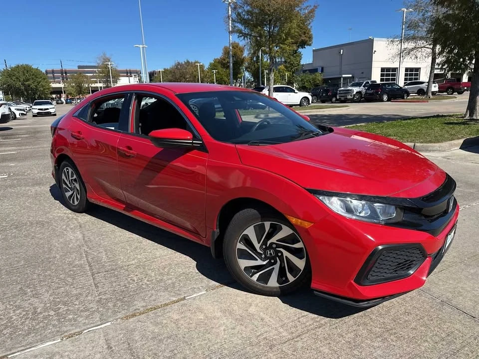 2019 Honda Civic 10th Gen - Image 2 of 7