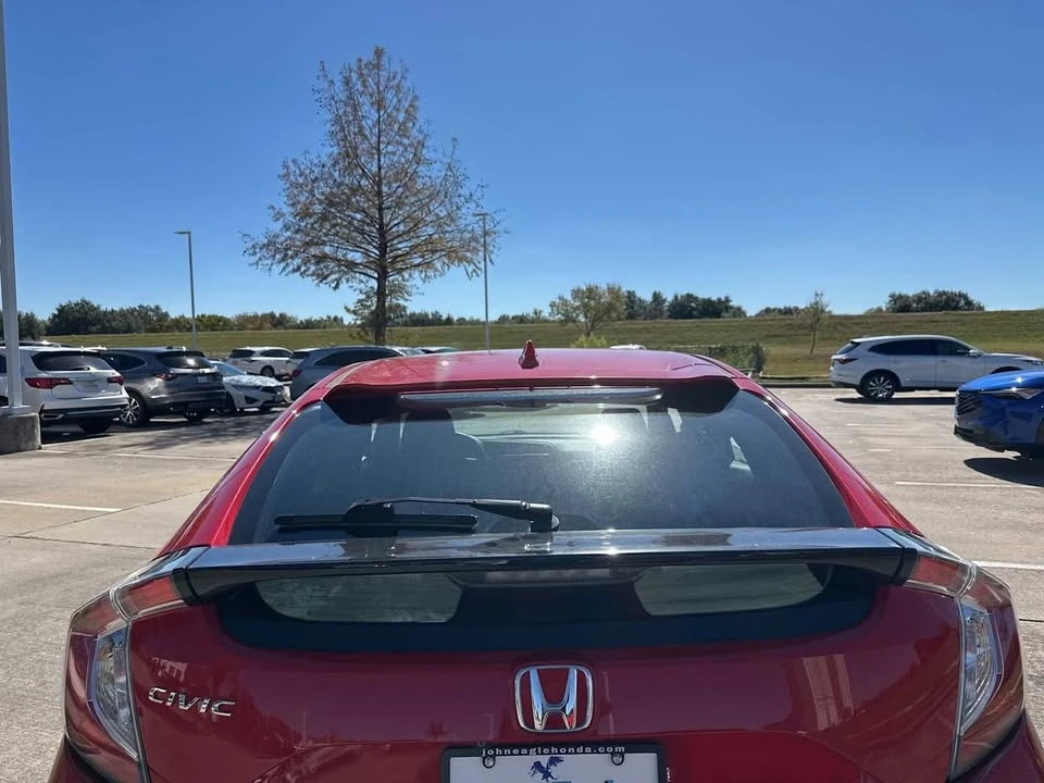 2019 Honda Civic 10th Gen - Image 5 of 7