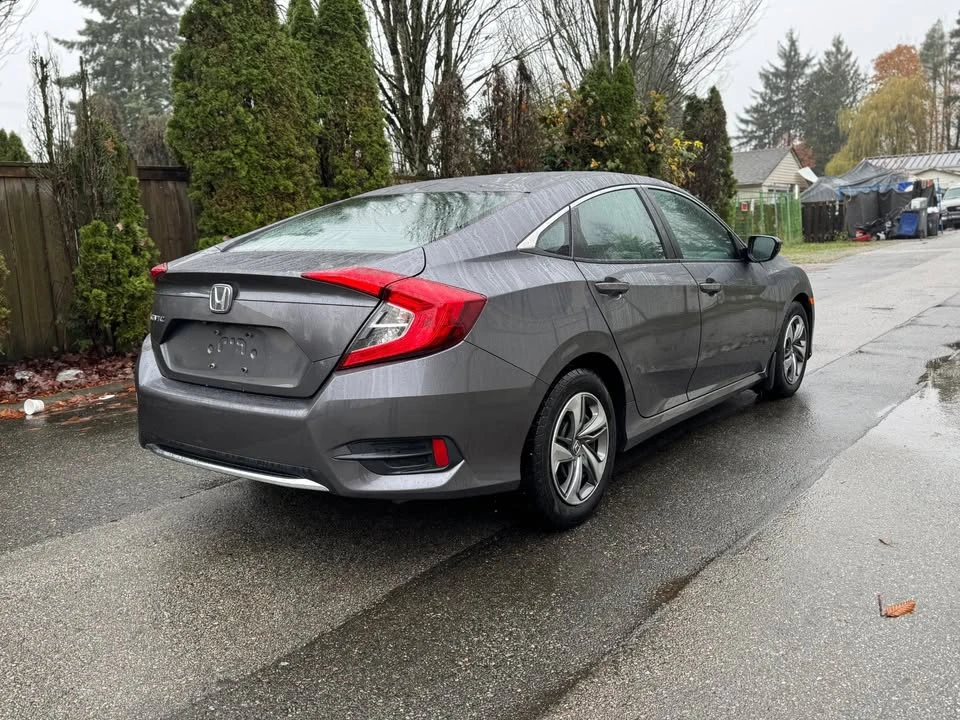 2019 Honda Civic 10th Gen - Image 6 of 15