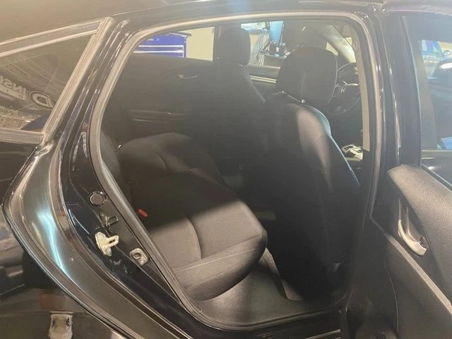 2019 Honda Civic 10th Gen - Image 16 of 20