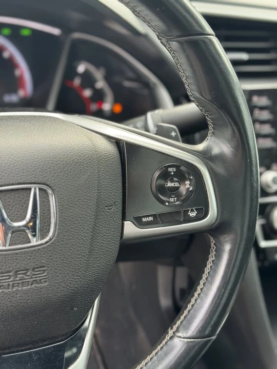2019 Honda Civic 10th Gen - Image 15 of 20