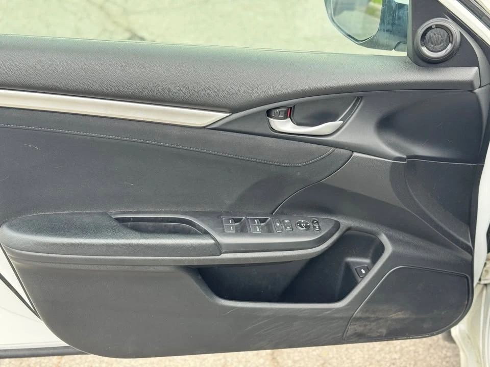 2019 Honda Civic 10th Gen - Image 8 of 20