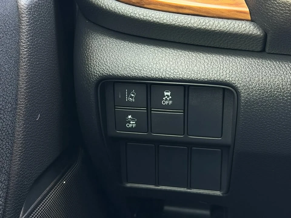 2019 Honda CR-V 5th Gen - Image 15 of 20
