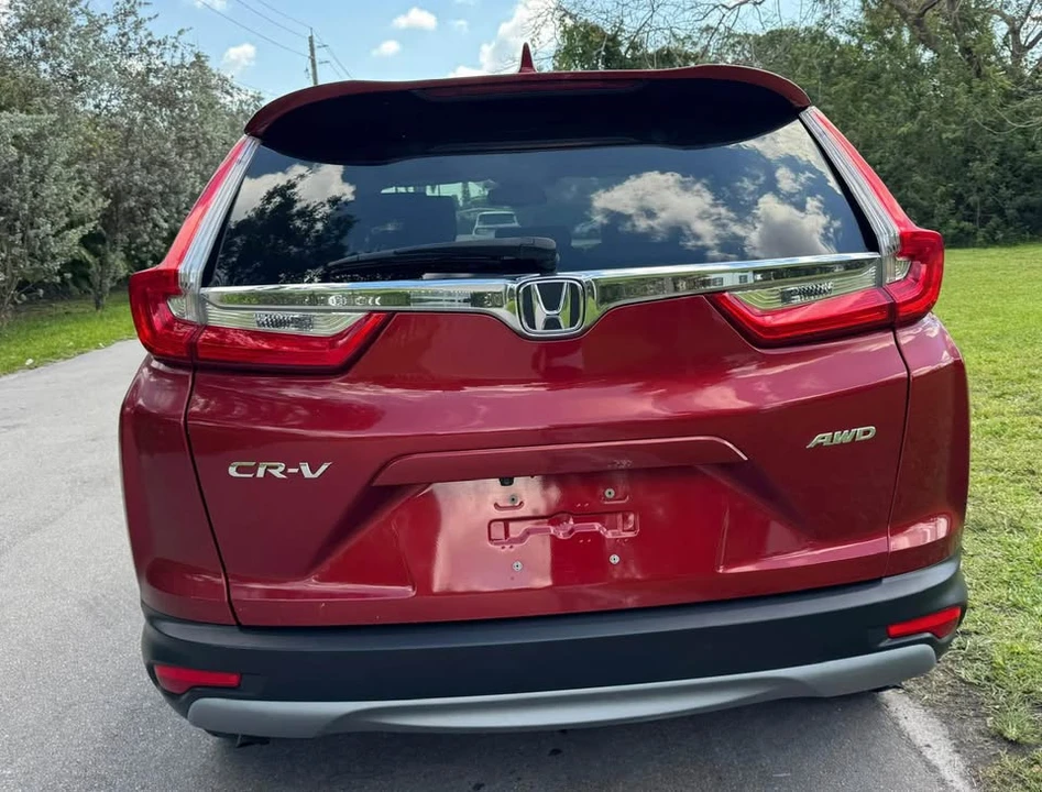 2019 Honda CR-V 5th Gen - Image 2 of 10