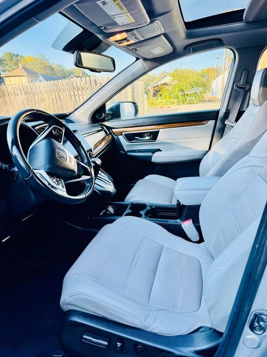 2019 Honda CR-V 5th Gen - Image 12 of 17