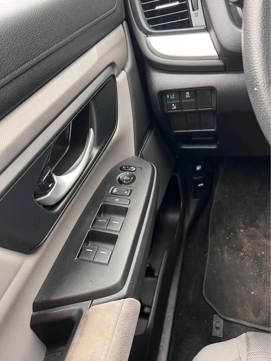 2019 Honda CR-V 5th Gen - Image 9 of 11
