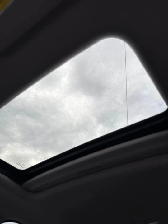 2019 Honda CR-V 5th Gen - Image 17 of 19