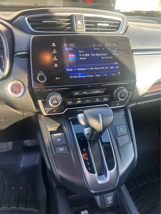 2019 Honda CR-V 5th Gen - Image 11 of 20