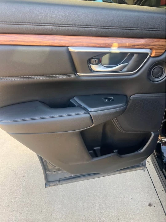 2019 Honda CR-V 5th Gen - Image 13 of 20