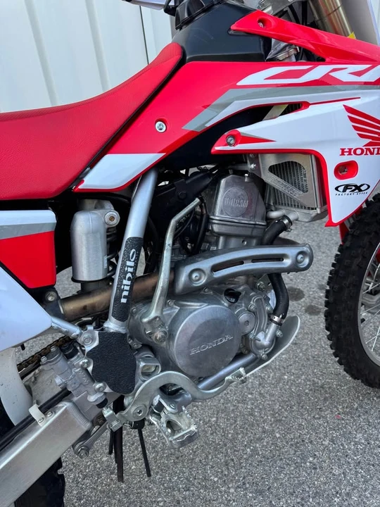 2019 Honda CRF - Image 5 of 10